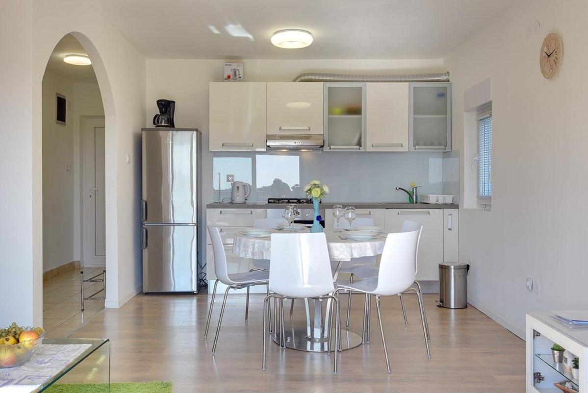 Apartment Zajec Premantura Kültér fotó