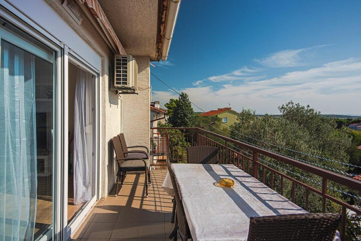 Apartment Zajec Premantura Kültér fotó