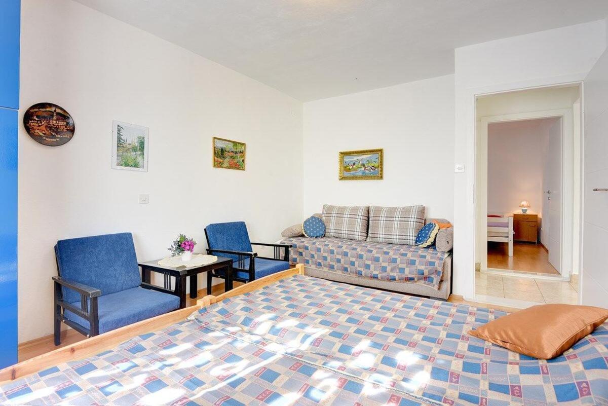 Apartment Zajec Premantura Kültér fotó